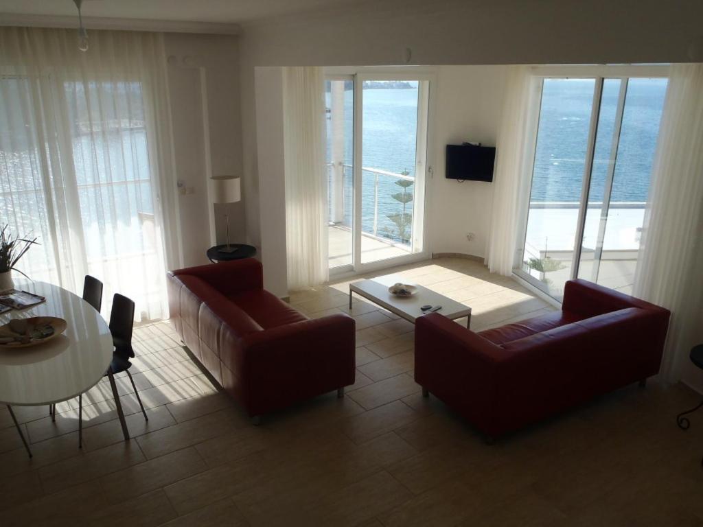 Marina View Residence Gulluk Exteriér fotografie